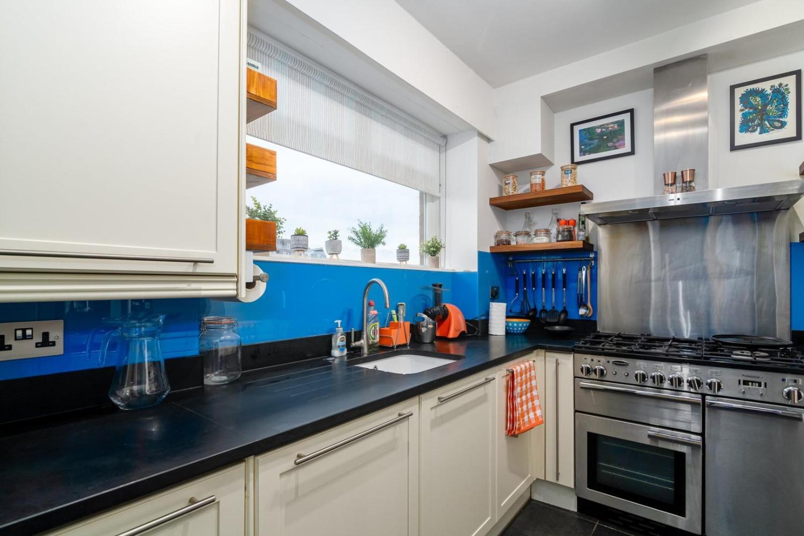 Guestready - Vibrant Home Near London Eye Exterior photo